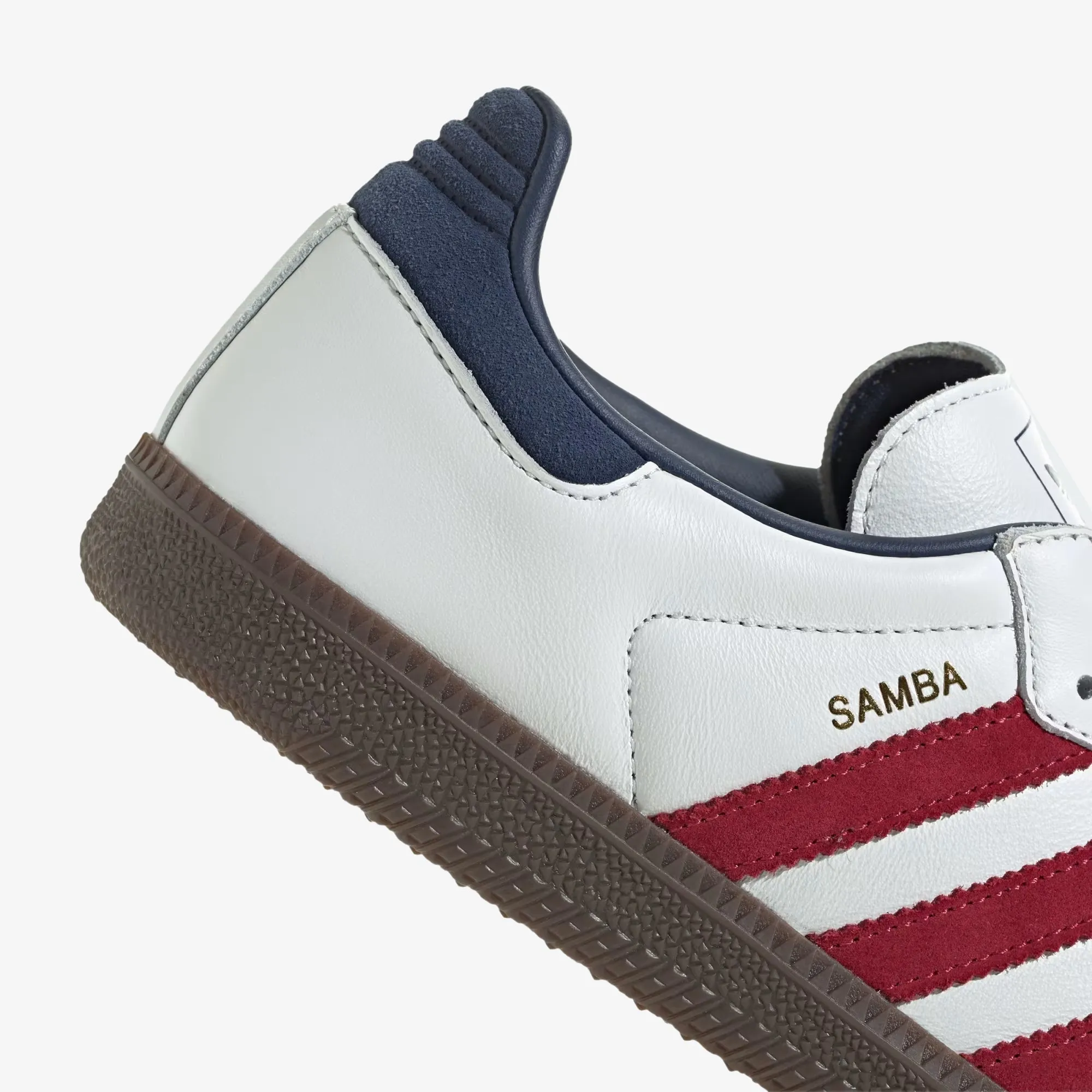 ADIDAS ORIGINALS | SAMBA OG { CORE WHITE/TEAM VICTORY RED/NIGHT INDIGO