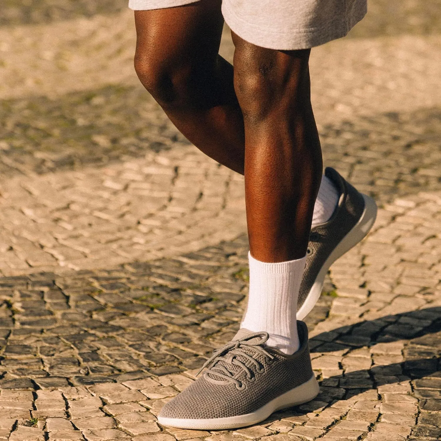 Allbirds Mens Tree Runners Everyday Sneakers, Machine Washable Shoe Made with Natural Materials