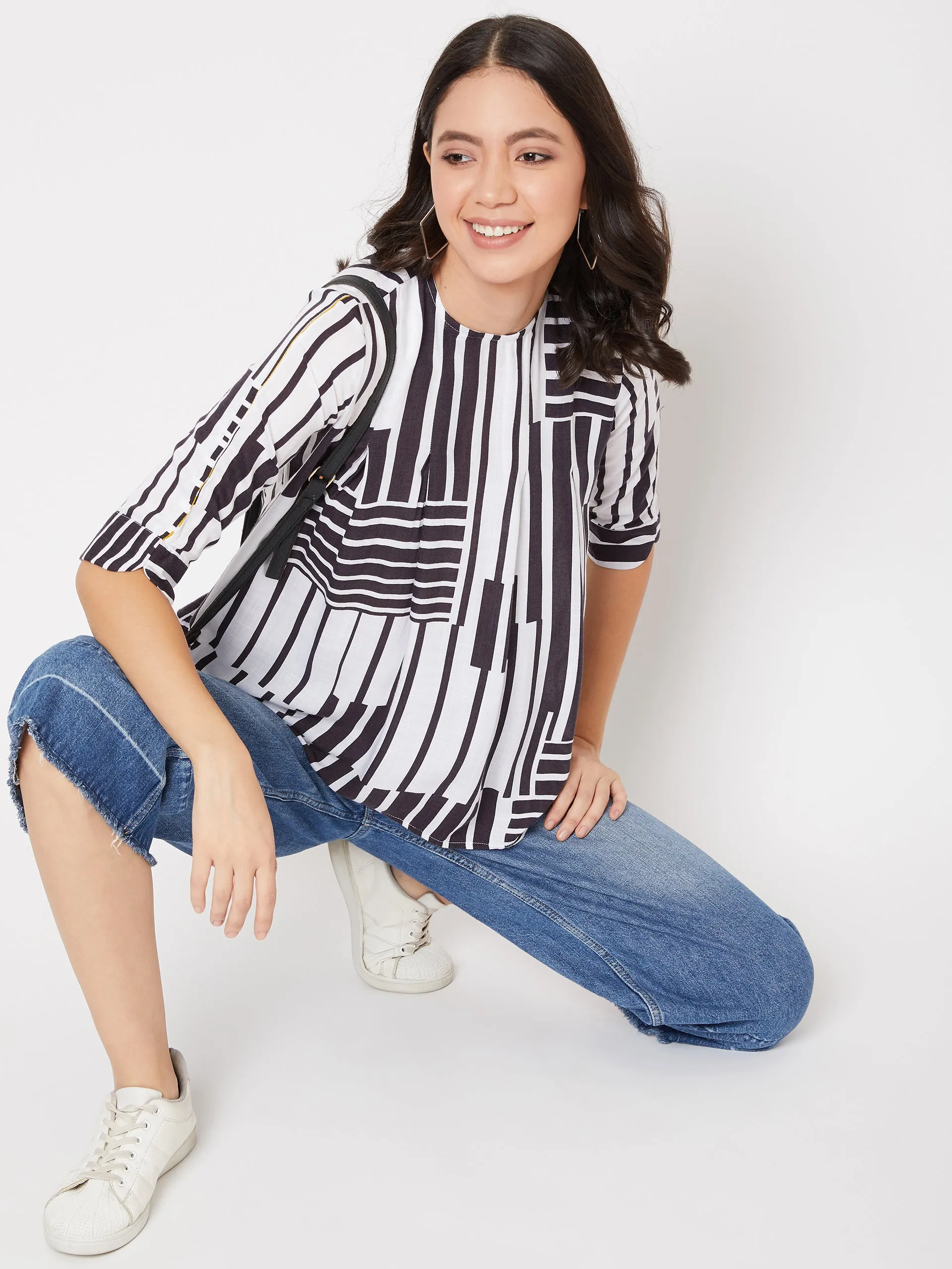 Black Colorblocked Round Neck Top