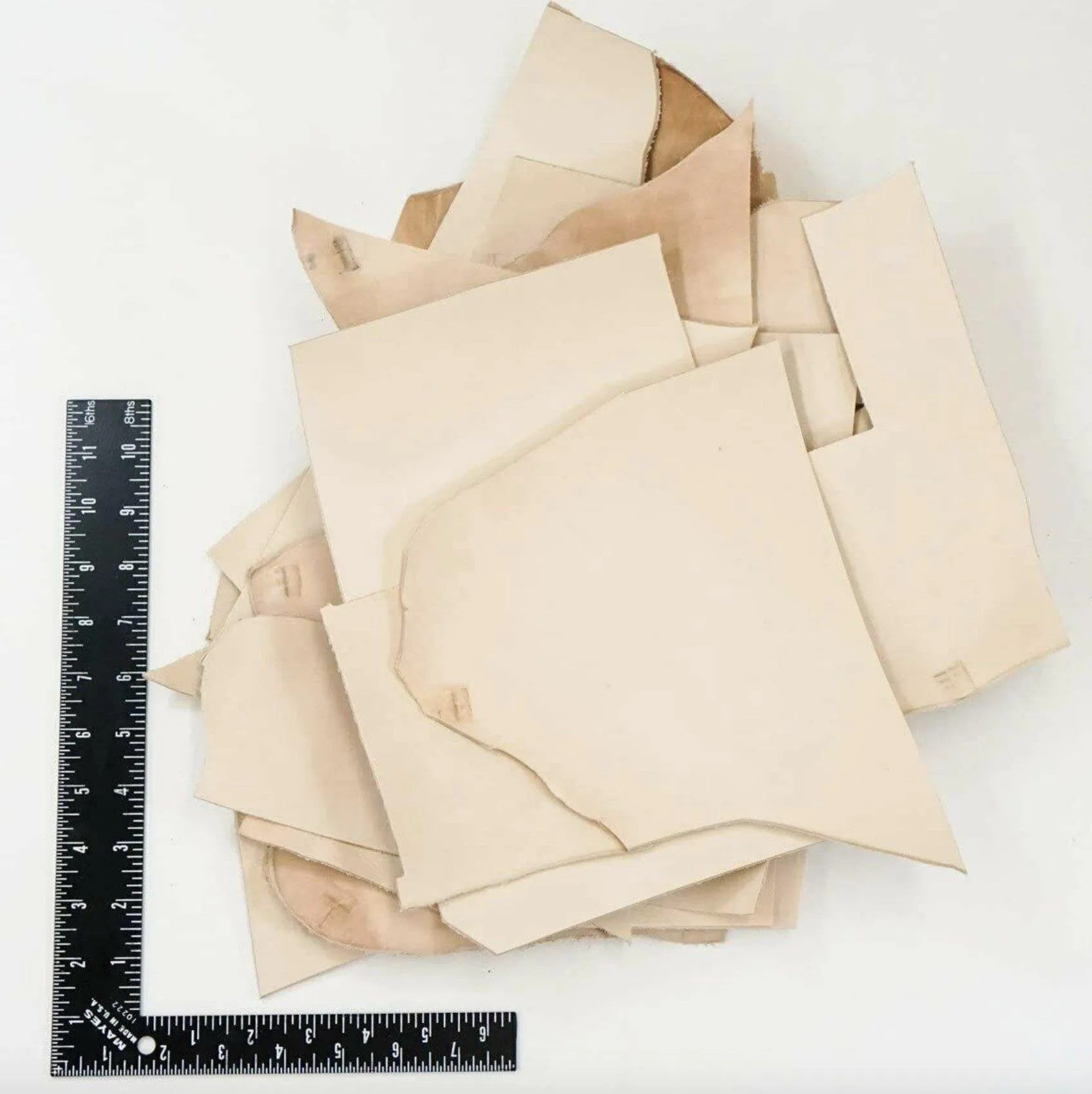ELW SCRAPS Veg Tan Tooling Cowhide Leather  Lightweight 3-6 oz. (1-2.4mm)