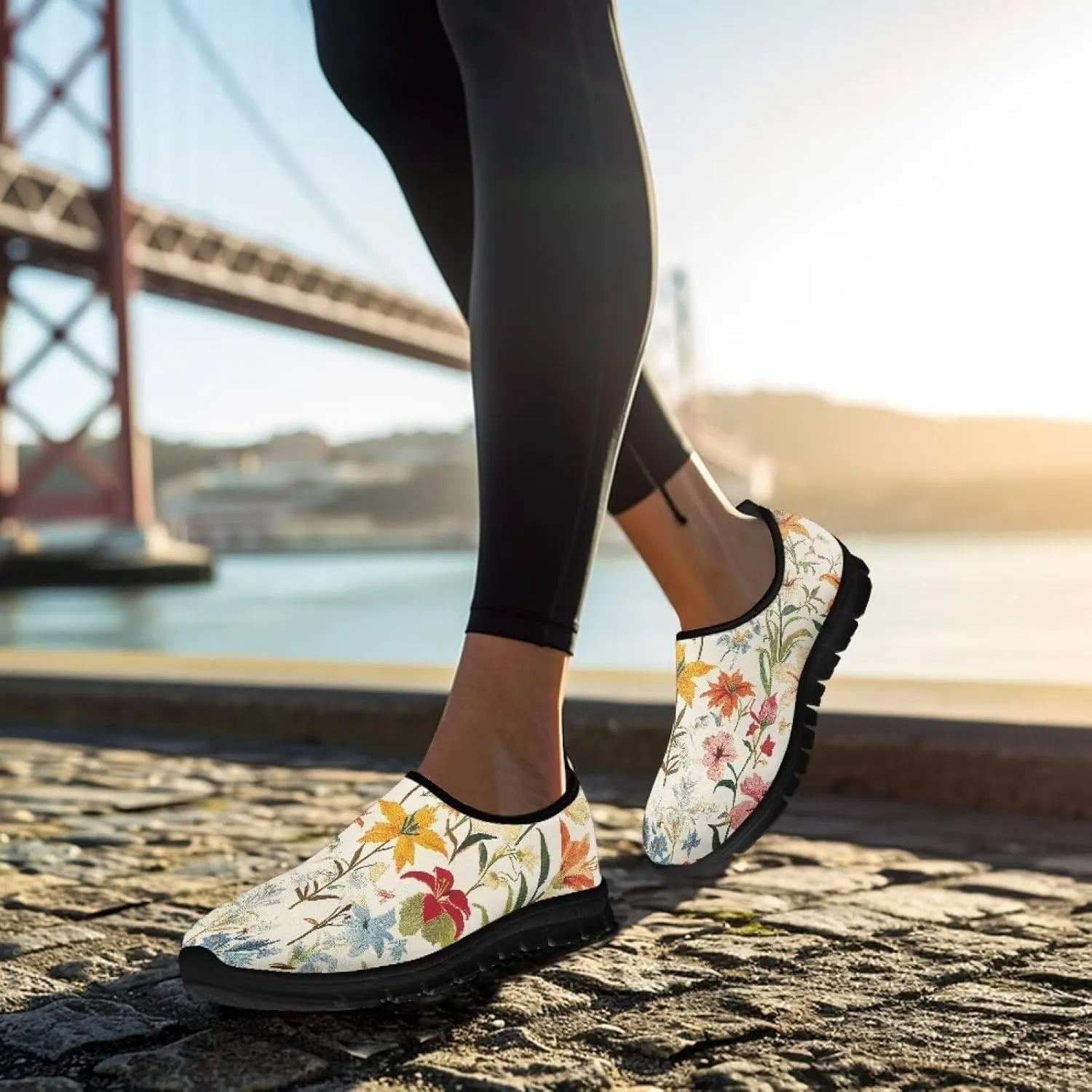 Floral Print Sneakers for Women Casual Low-Top Soft Anti-Skid Sneakers Slip On Lightweight Holiday Travel Shoes for Teen Girls US 5.5-11.5