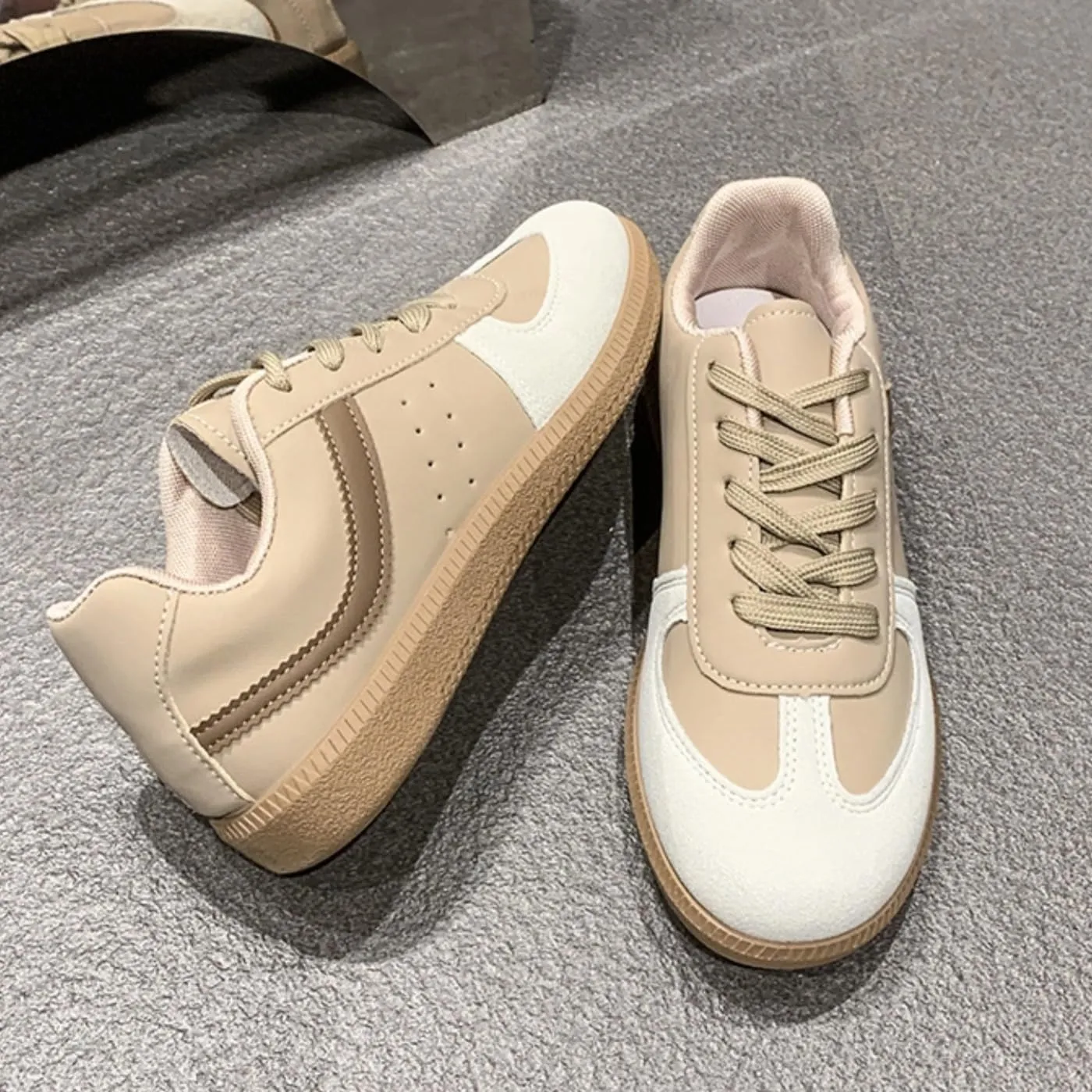 German Training Shoes for Women & Girls Retro Anti-Slip Sneakers Lightweight Tennis Shoes