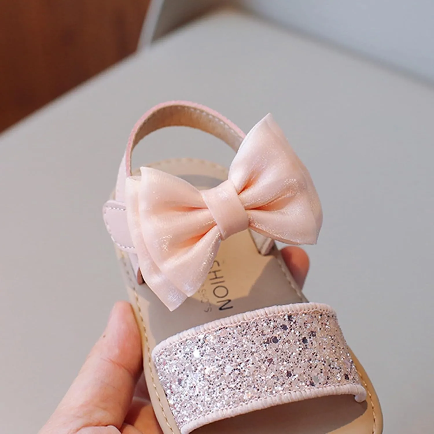 Girls Dress Shoes Girls Sandals Summer Korean Edition Solid Color Open Toed Beach Shoes Lightweight Open Toe Beach Holiday Sandals