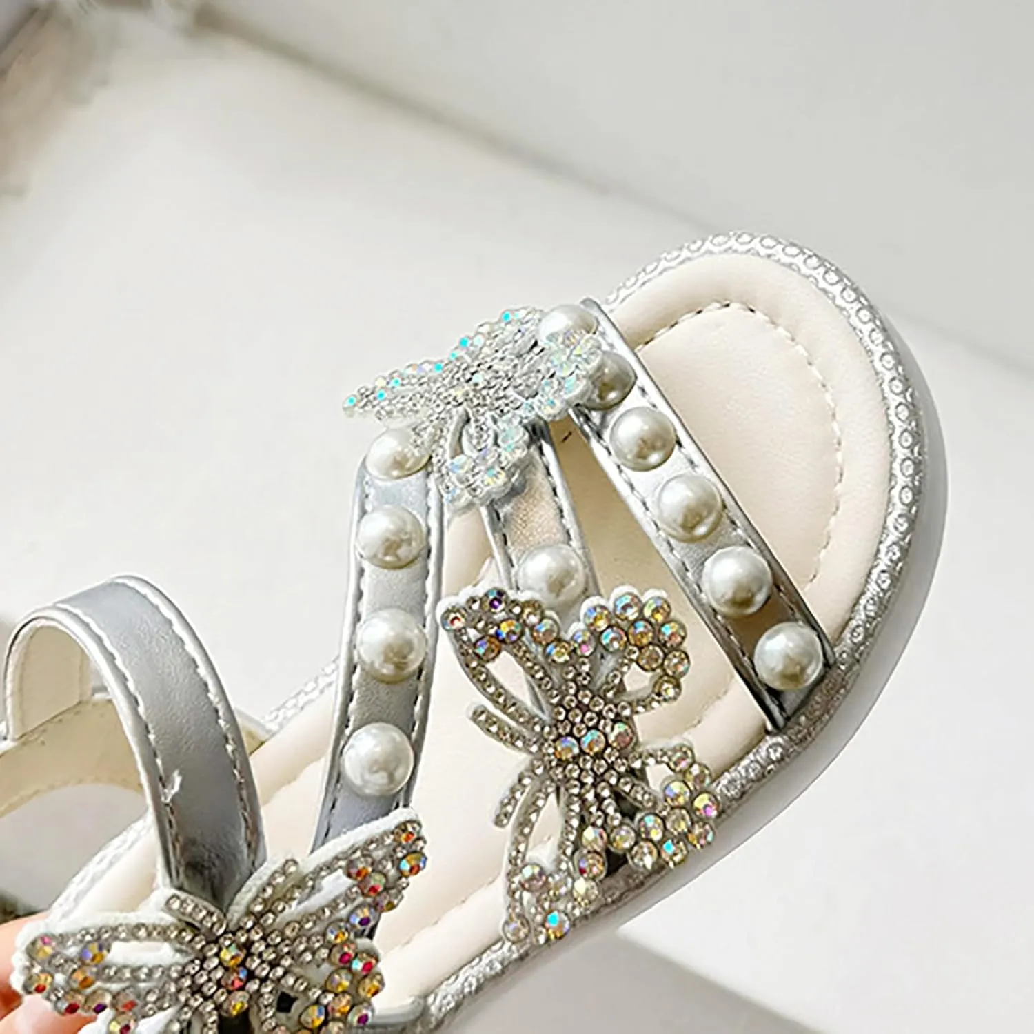Girls Glitter Sandals Open Toe Cute Bow Princess Girls Flat Shoes Sparkly Summer Dress Shoes Sandals