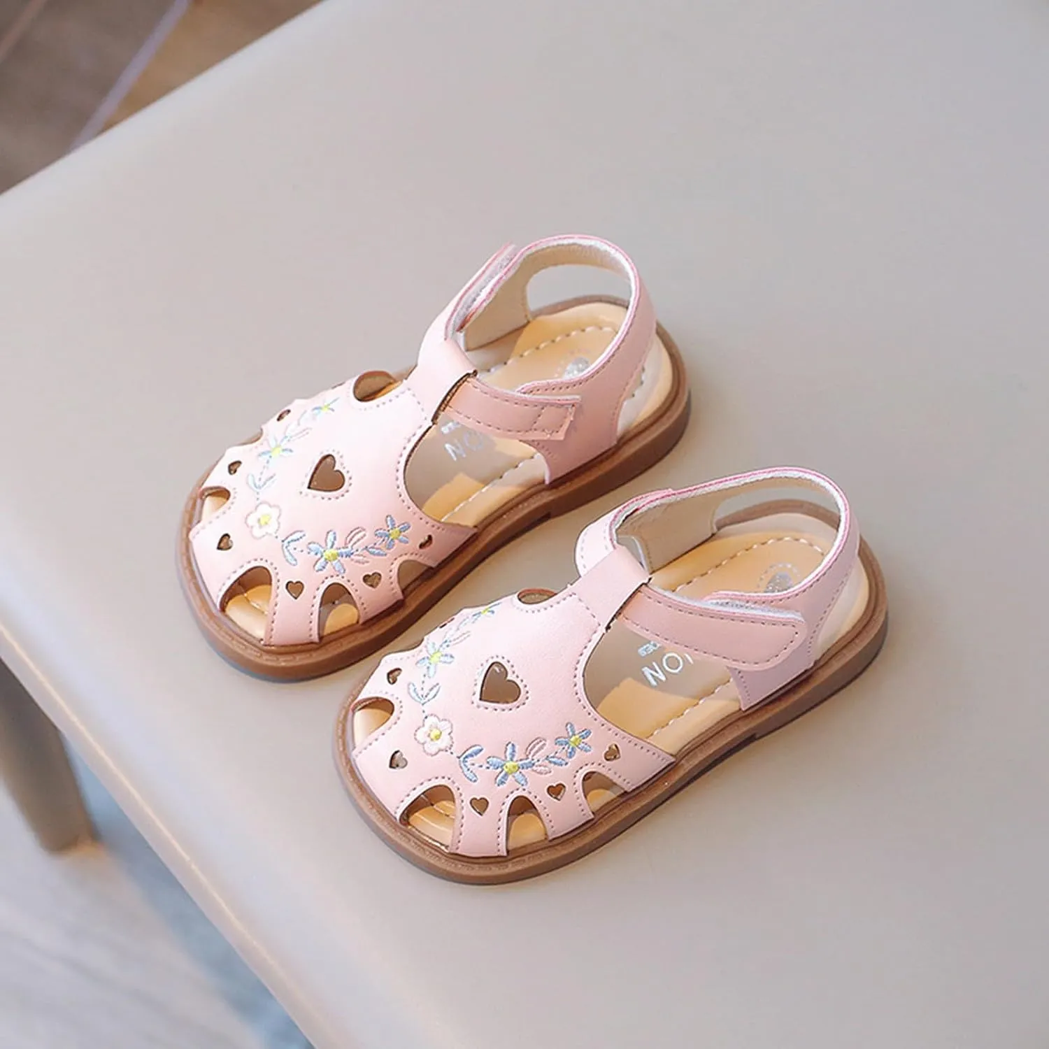 Girls Sandals Summer New Embroidered Baotou Soft Bottom Chinese Sandals White for Toddler Sandles for Girls