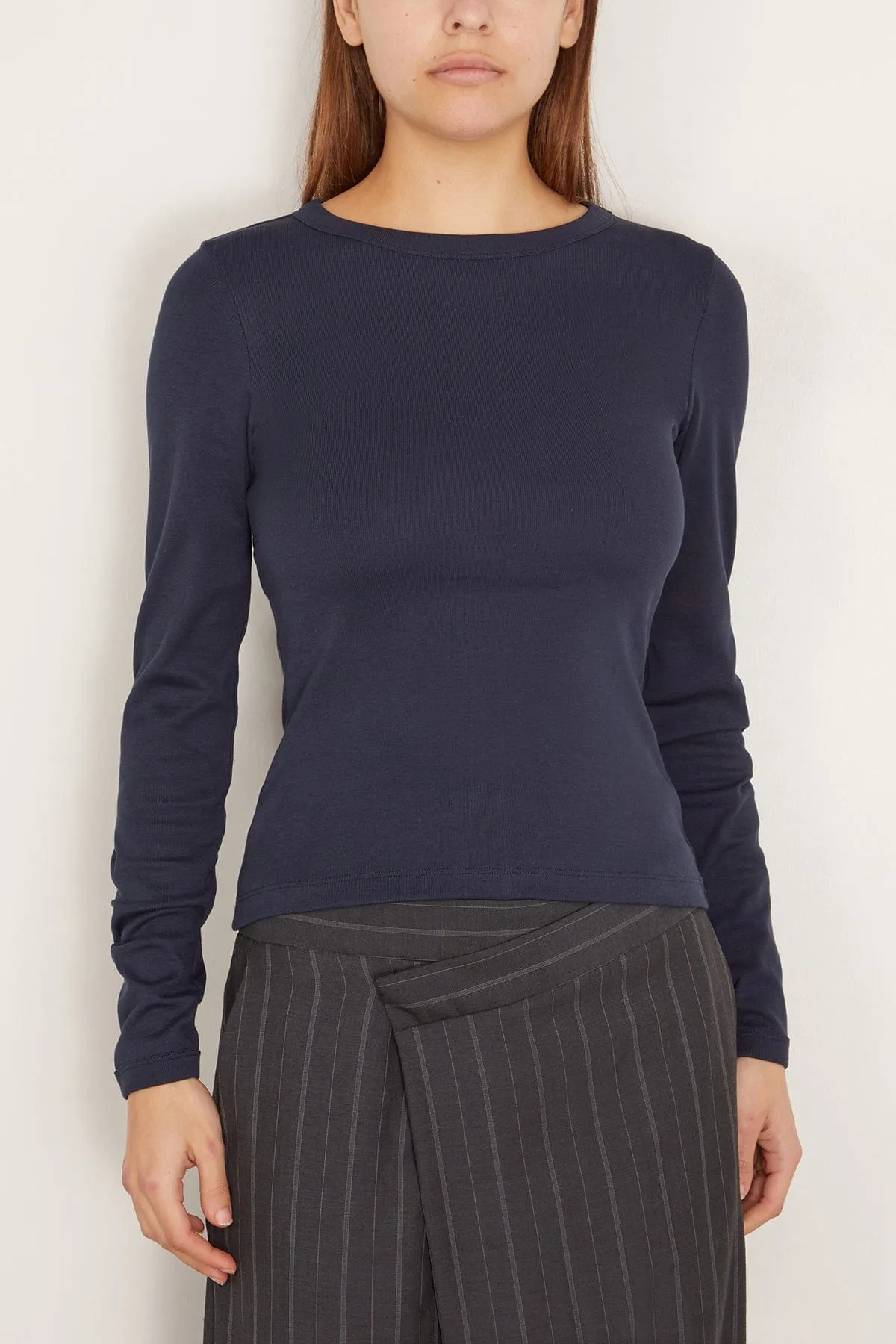 Max Tee in Navy