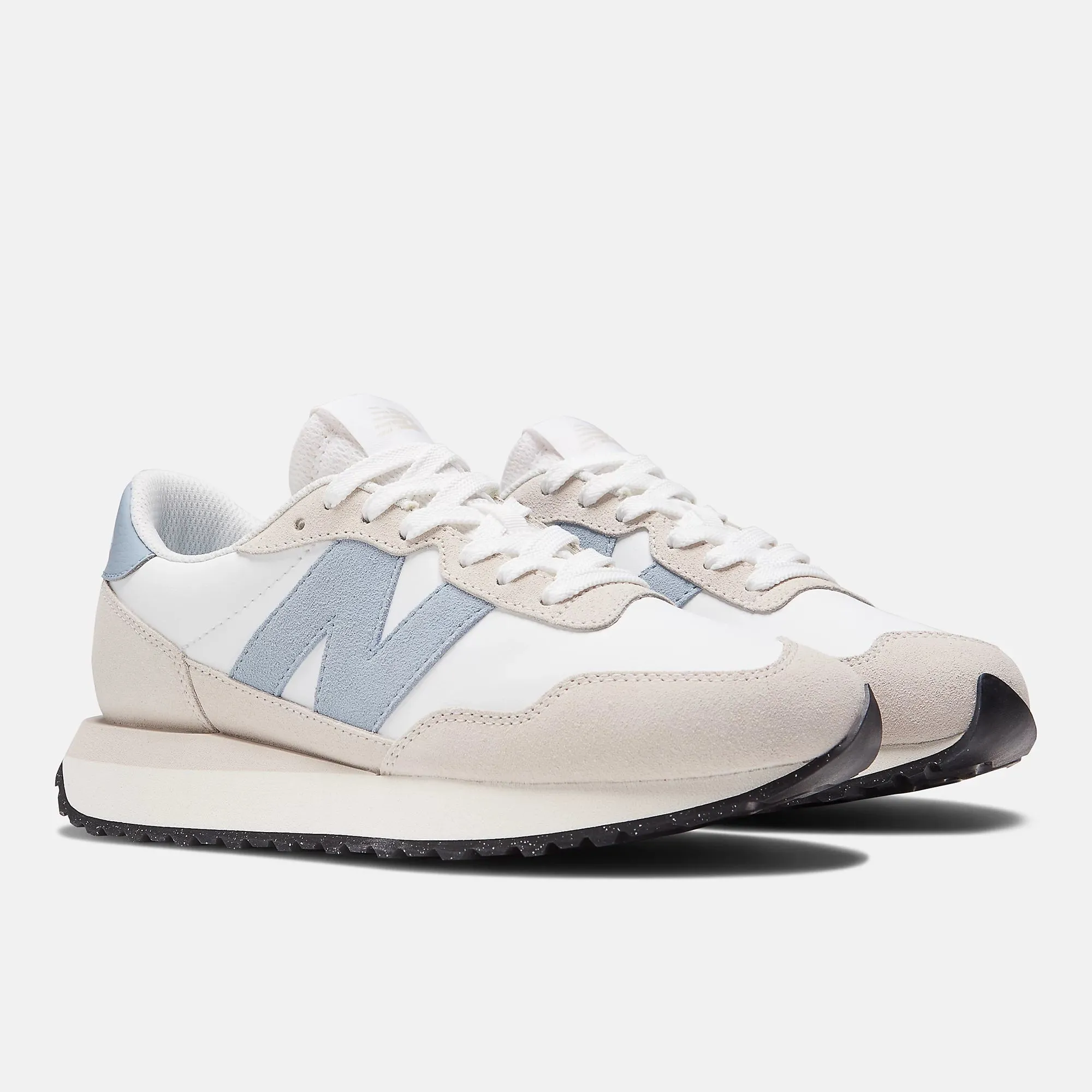 New Balance Womens 237 Fashion Trainers - White / Light Arctic Grey
