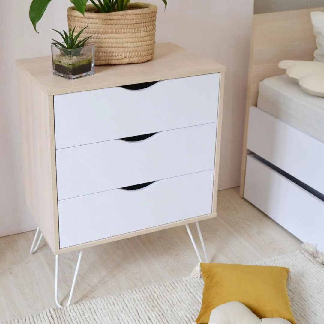 Stella Dresser