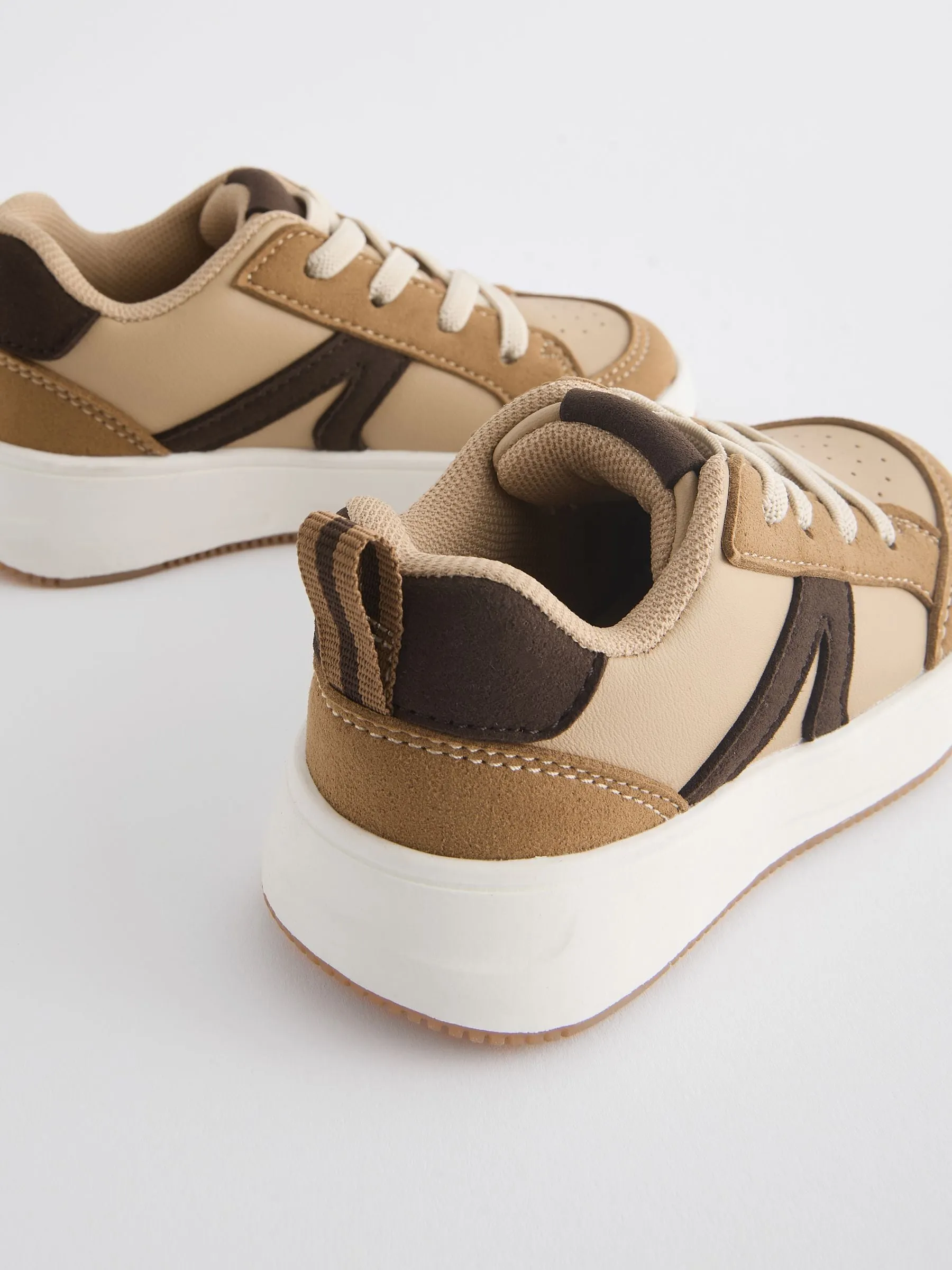 Tan Brown Standard Fit (F) Elastic Lace Trainers
