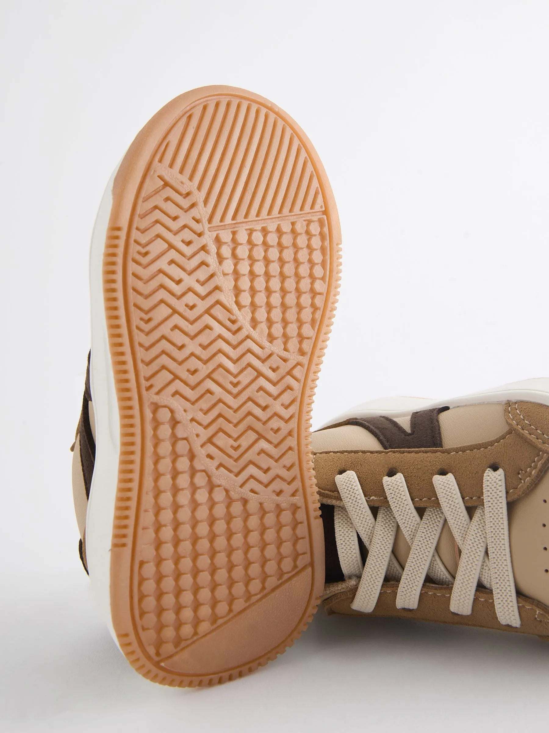 Tan Brown Standard Fit (F) Elastic Lace Trainers