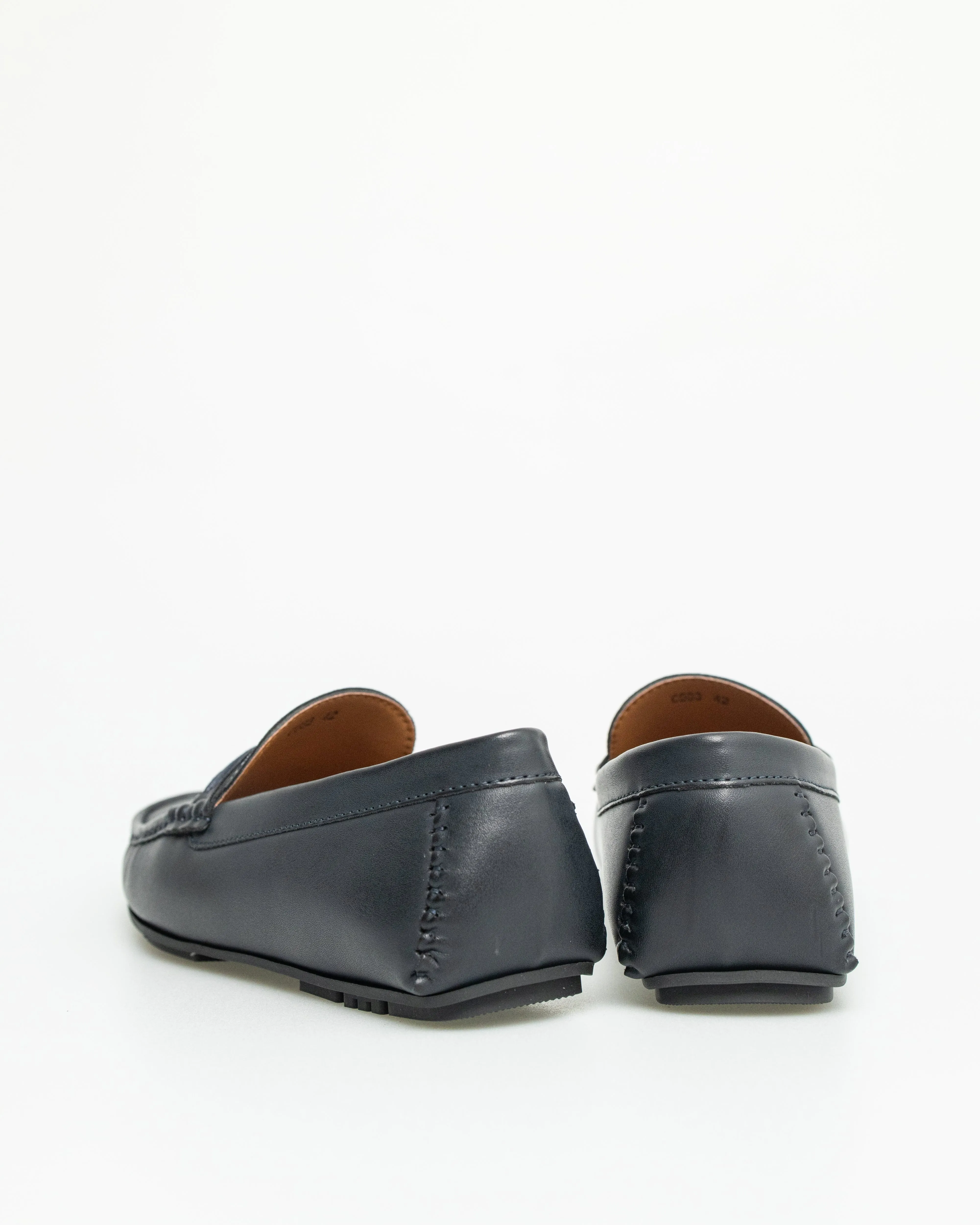 Tomaz C583 Men's Knot Moccasins