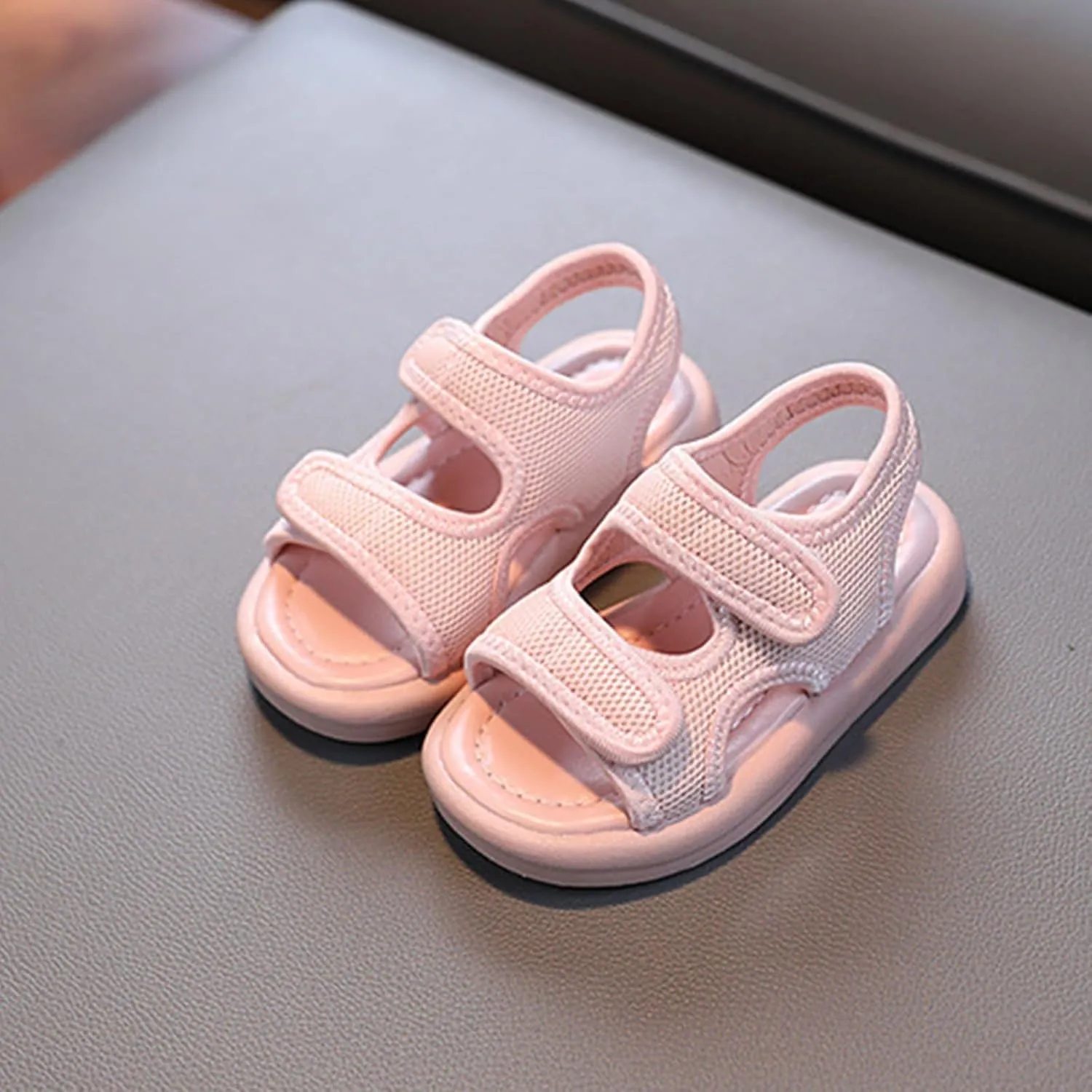 Unisex Kids Summer Mesh Sandals Open-Toe Outdoor Sport Sandals Athletic Lightweight Beach Shoes for Boys Girls