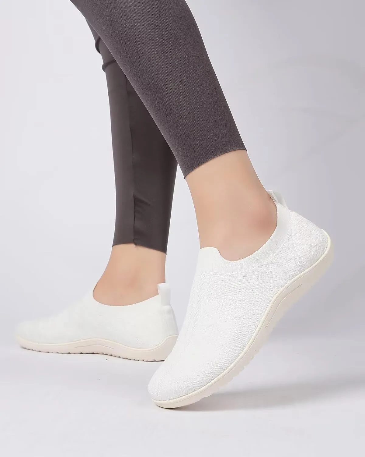 Women's Wide Toe Minimalist Barefoot Walking Slip-on Shoes Casual Sneakers Tennis Gym Athletic Flats Shoes