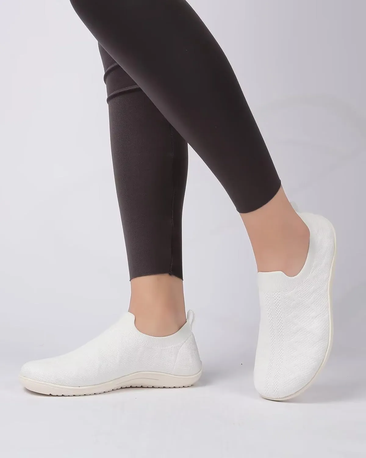 Women's Wide Toe Minimalist Barefoot Walking Slip-on Shoes Casual Sneakers Tennis Gym Athletic Flats Shoes