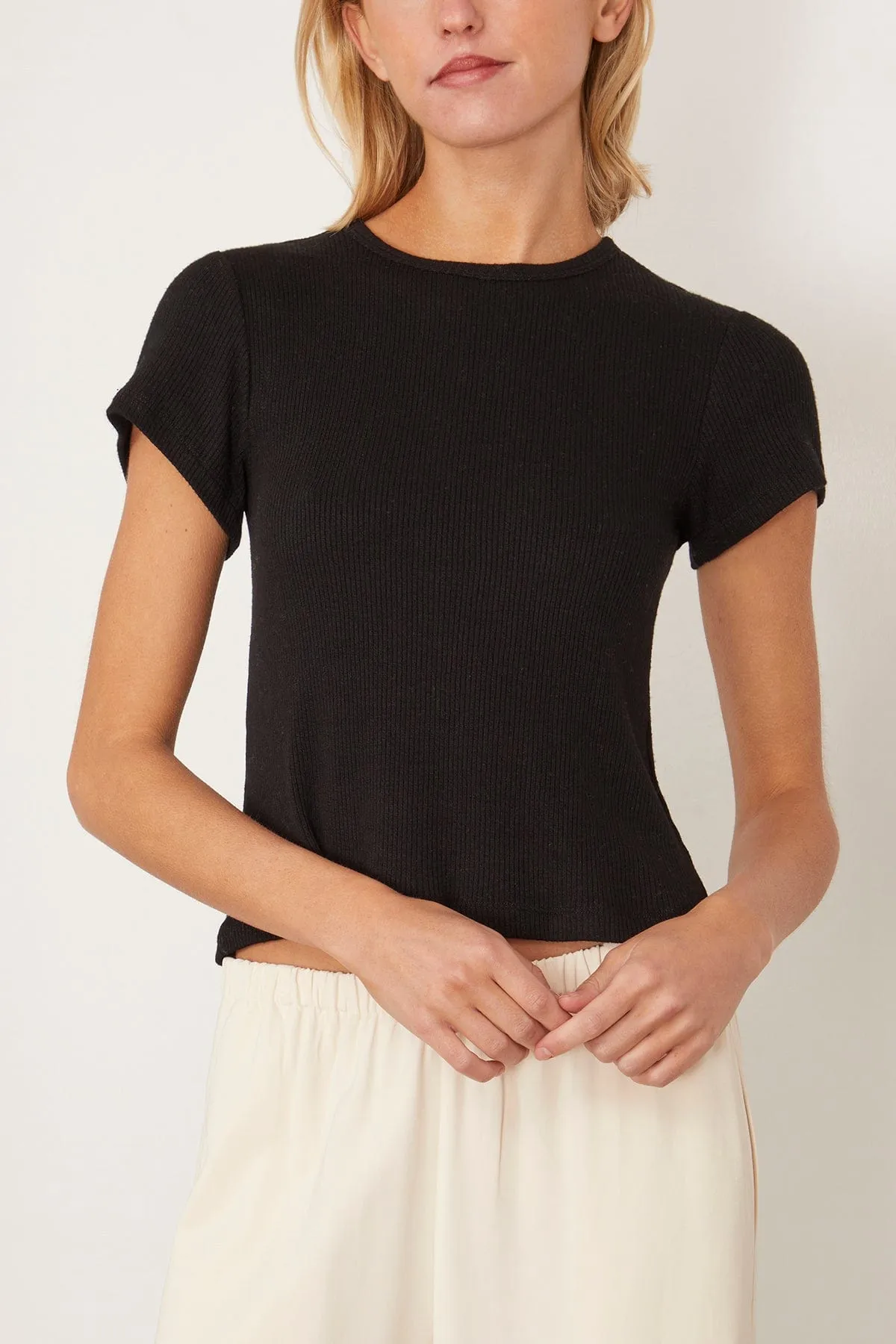 Yael Cropped Crew Neck Baby Tee in Black